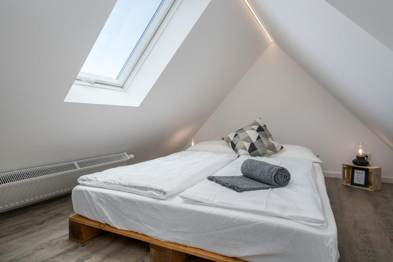 Апартаменты Cassel Lofts - Stilvolles Loft Im Gruenen Mit Balkon Nahe Vw-Werk Экстерьер фото
