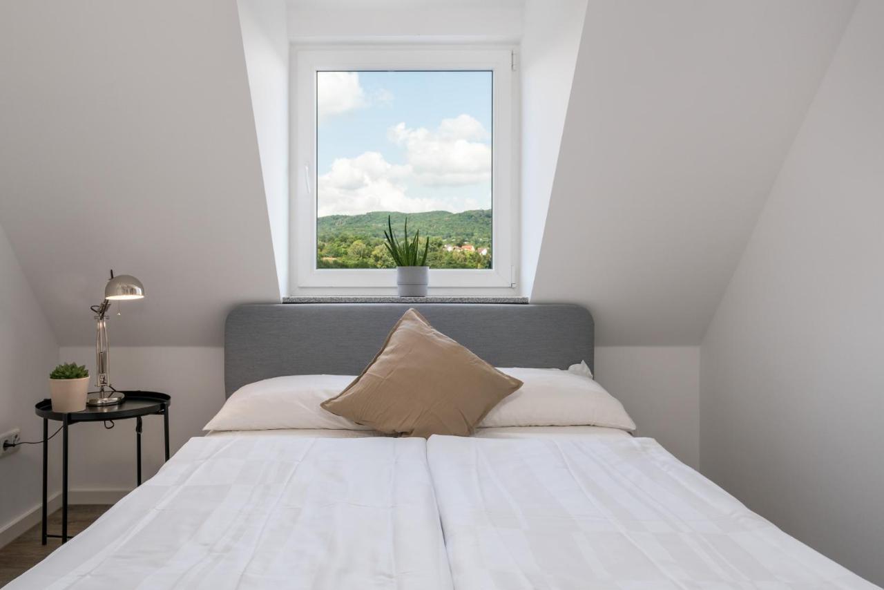 Апартаменты Cassel Lofts - Stilvolles Loft Im Gruenen Mit Balkon Nahe Vw-Werk Экстерьер фото